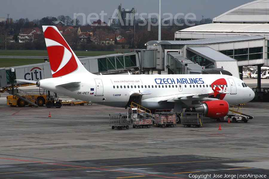 CSA Czech Airlines Airbus A319-112 (OK-PET) | Photo 438983