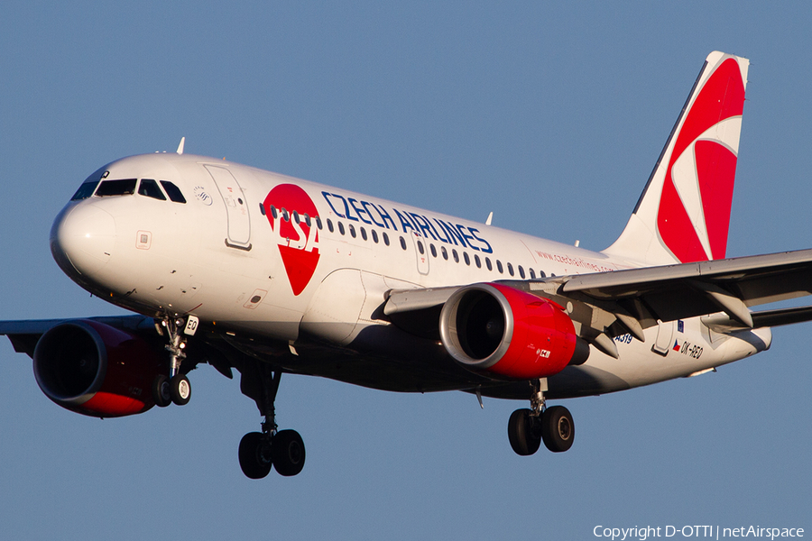 CSA Czech Airlines Airbus A319-112 (OK-REQ) | Photo 514007