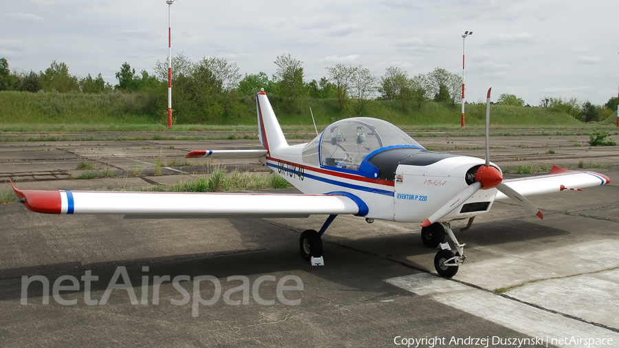 (Private) Evektor-Aerotechnik P220 UL Koala (OK-TUY-49) | Photo 399970