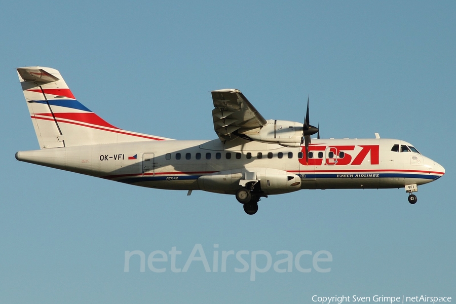 CSA Czech Airlines ATR 42-320 (OK-VFI) | Photo 11336