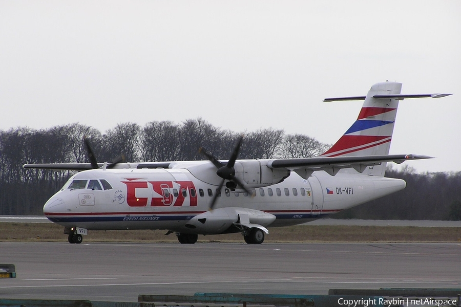 CSA Czech Airlines ATR 42-320 (OK-VFI) | Photo 547500