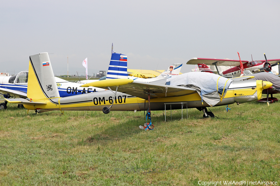 (Private) Let L-13SW Vivat (OM-6107) | Photo 510125