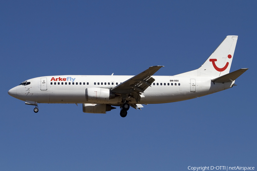 Arkefly Boeing 737-382 (OM-BEX) | Photo 414054