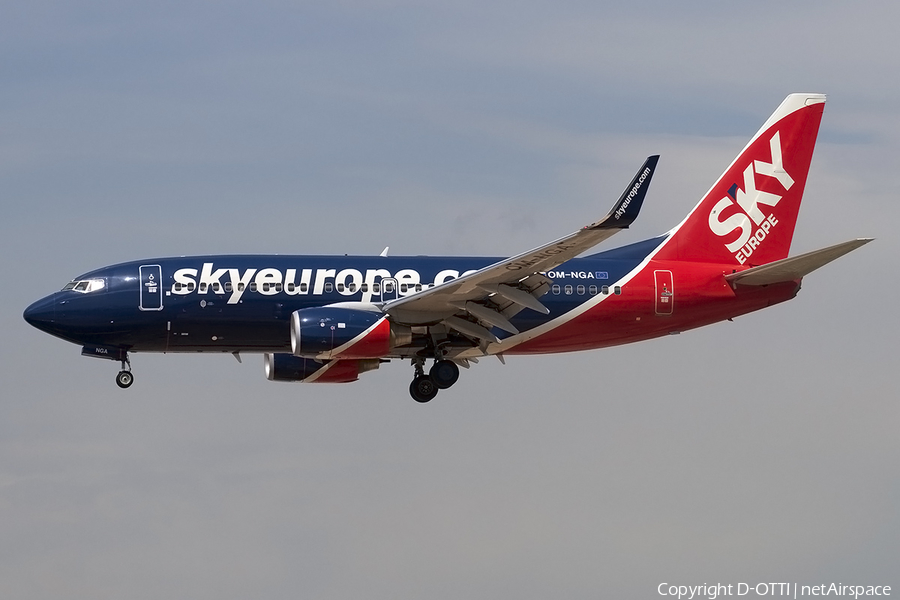 SkyEurope Boeing 737-76N (OM-NGA) | Photo 164488