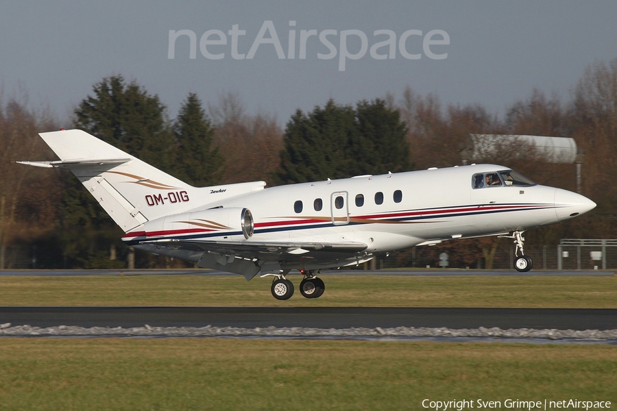 VR Jet Raytheon Hawker 800XP (OM-OIG) | Photo 220200