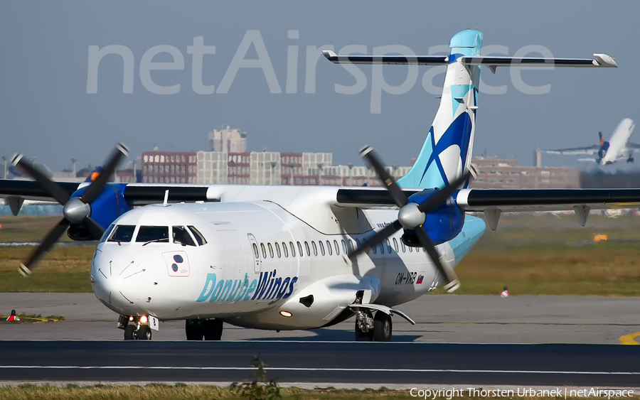 DanubeWings ATR 72-202 (OM-VRB) | Photo 116024