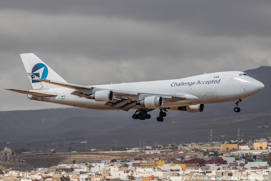 Challenge Airlines Boeing 747-4EV(ERF) (OO-ACF) | Photo 564393