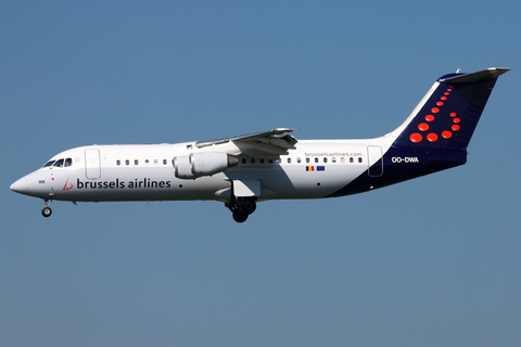Brussels Airlines BAe Systems BAe-146-RJ100 (OO-DWA) at  Brussels - International, Belgium
