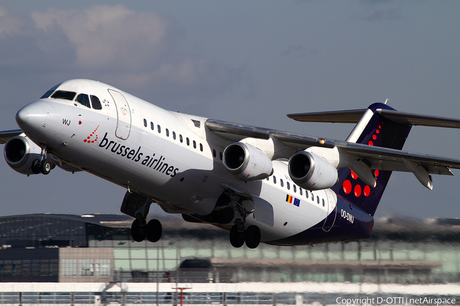 Brussels Airlines BAe Systems BAe-146-RJ100 (OO-DWJ) | Photo 346779