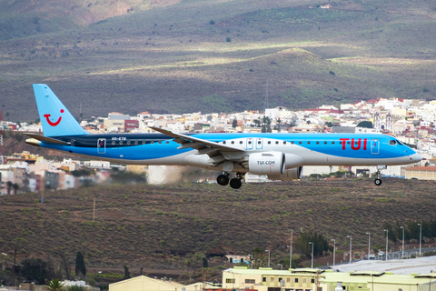 TUI Airlines Belgium Embraer ERJ-195E2 (ERJ-190-400STD) (OO-ETB) at  Gran Canaria, Spain