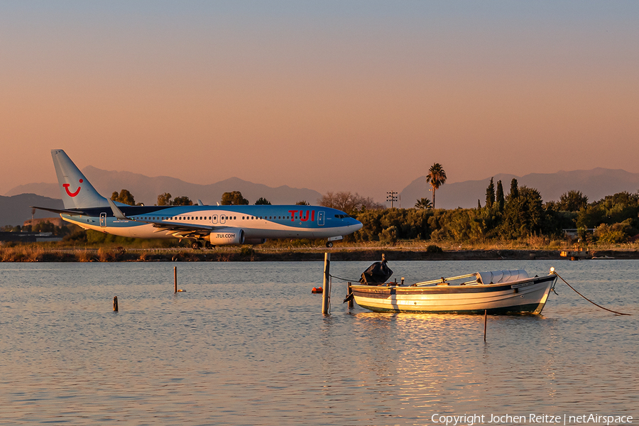 TUI Airlines Belgium Boeing 737-8K5 (OO-JAQ) | Photo 401654