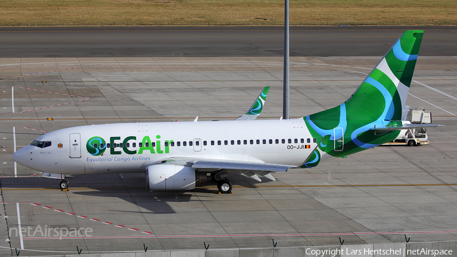 Equatorial Congo Airlines (EC Air) Boeing 737-752 (OO-JJI) | Photo 81624