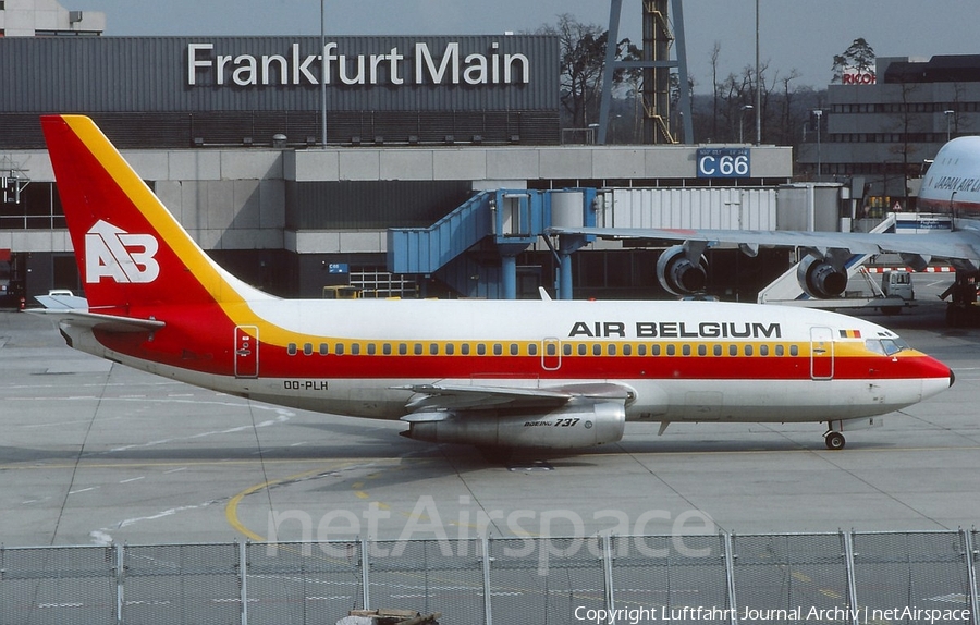 Air Belgium Boeing 737-247 (OO-PLH) | Photo 401454