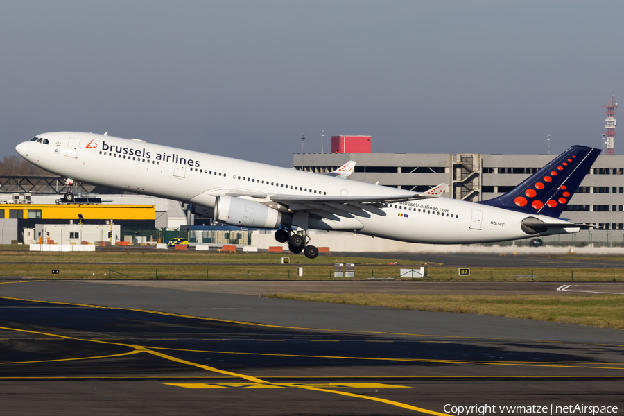 Brussels Airlines Airbus A330-343X (OO-SFF) | Photo 663788