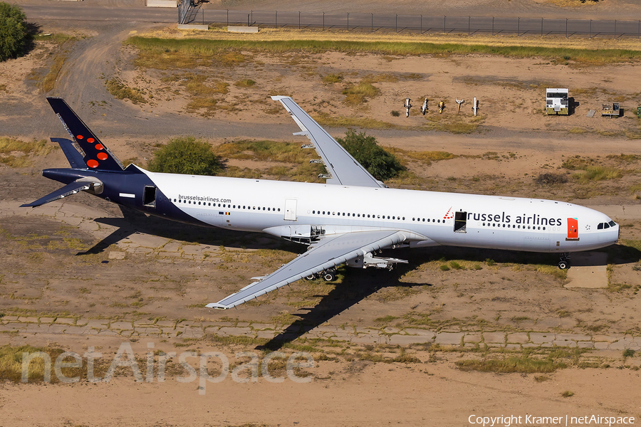 Brussels Airlines Airbus A330-301 (OO-SFN) | Photo 676096
