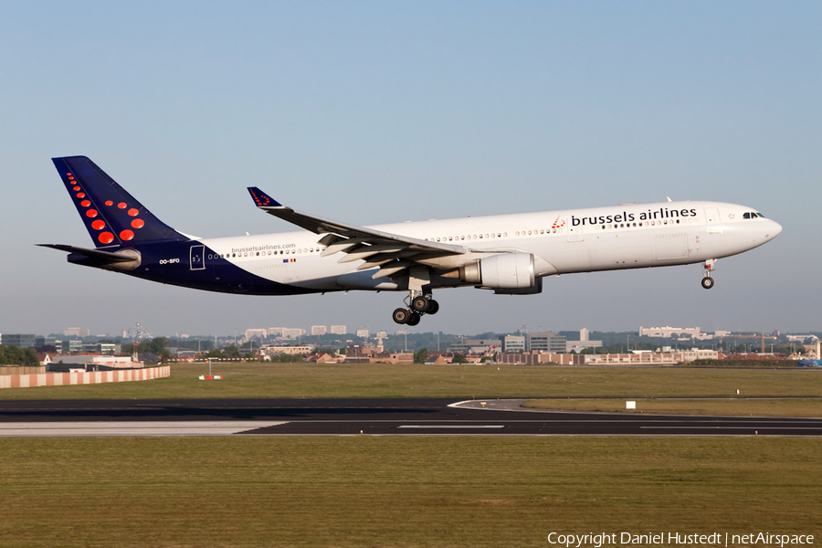 Brussels Airlines Airbus A330-301 (OO-SFO) | Photo 646557