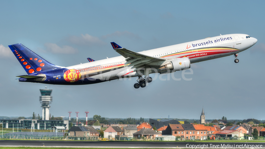 Brussels Airlines Airbus A330-301 (OO-SFO) | Photo 76733