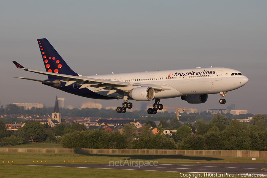 Brussels Airlines Airbus A330-223 (OO-SFT) | Photo 165060