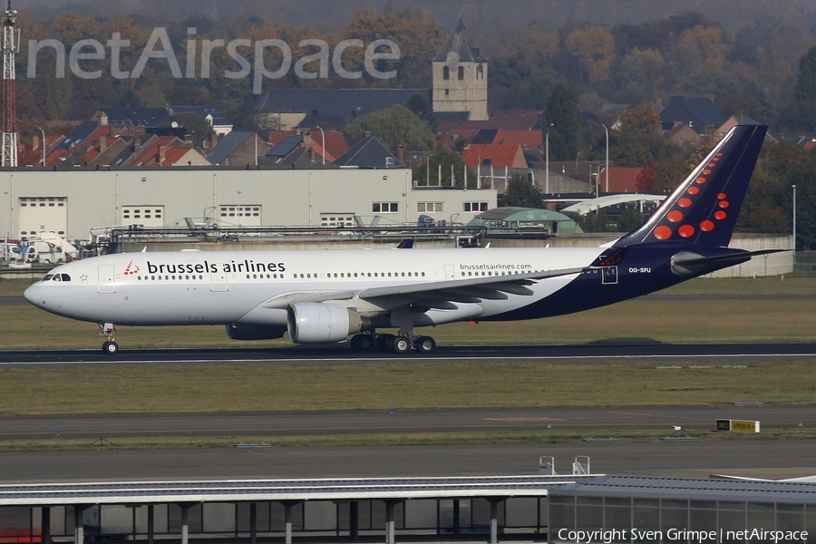 Brussels Airlines Airbus A330-223 (OO-SFU) | Photo 129826