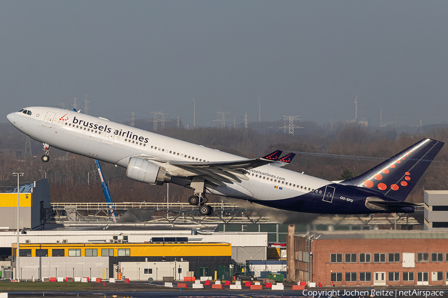 Brussels Airlines Airbus A330-223 (OO-SFU) | Photo 366522