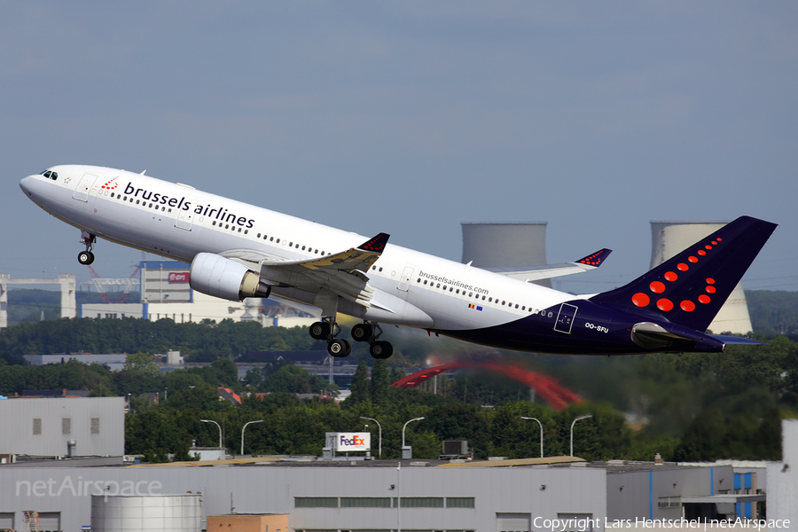 Brussels Airlines Airbus A330-223 (OO-SFU) | Photo 82501
