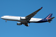 Brussels Airlines Airbus A330-322 (OO-SFV) at  New York - John F. Kennedy International, United States