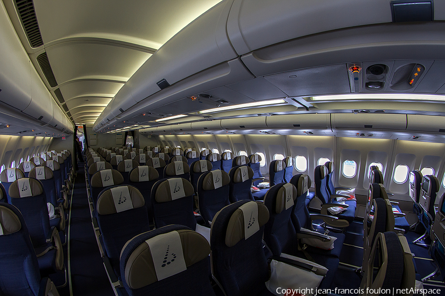 Brussels Airlines Airbus A330-322 (OO-SFW) | Photo 159148