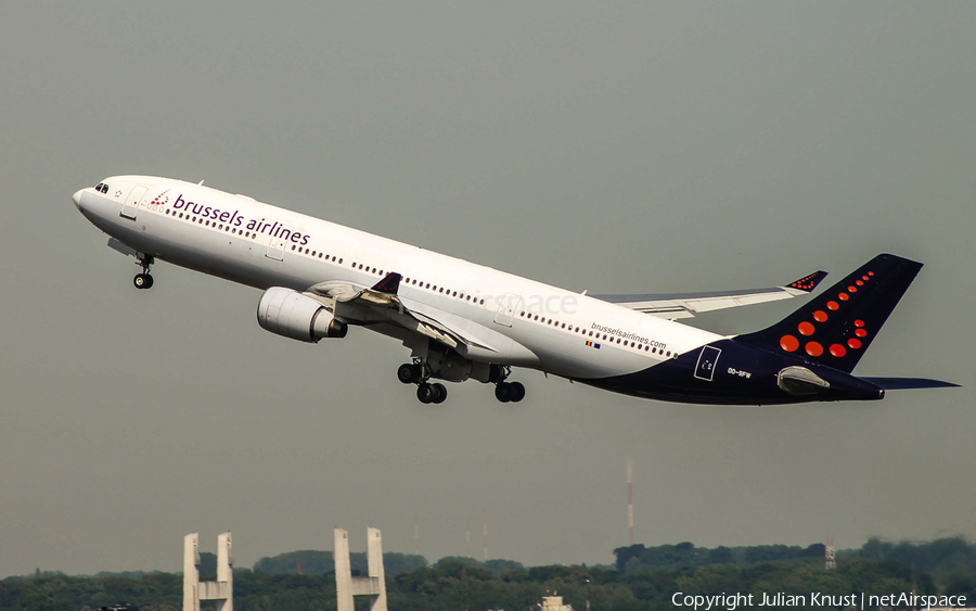 Brussels Airlines Airbus A330-322 (OO-SFW) | Photo 76316