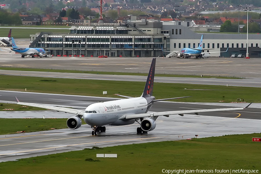 Brussels Airlines Airbus A330-223 (OO-SFY) | Photo 157395
