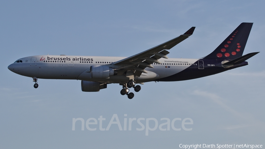Brussels Airlines Airbus A330-223 (OO-SFY) | Photo 229978