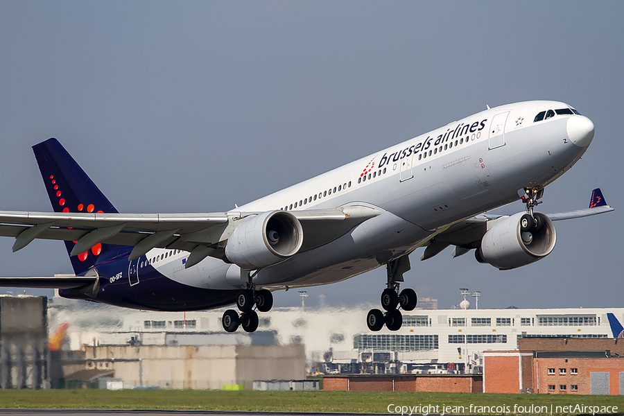 Brussels Airlines Airbus A330-223 (OO-SFZ) | Photo 161384