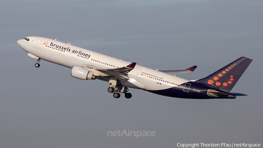 Brussels Airlines Airbus A330-223 (OO-SFZ) | Photo 440236