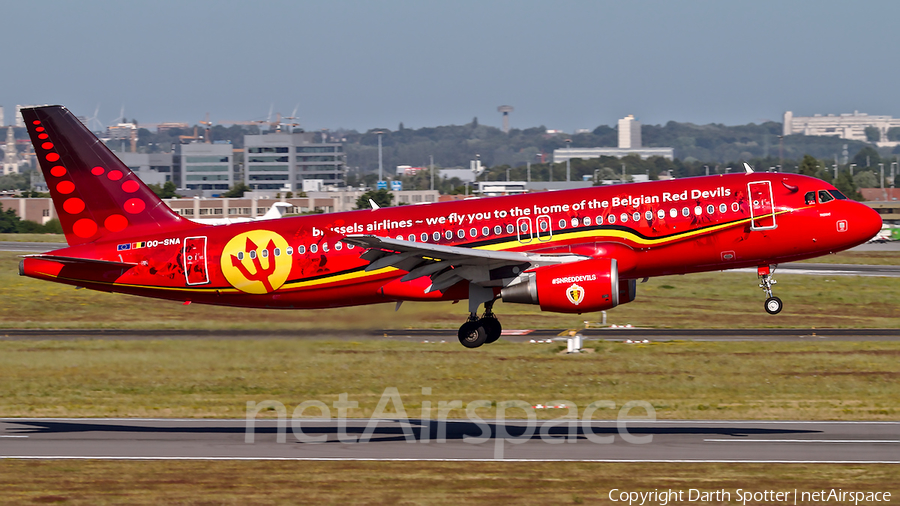 Brussels Airlines Airbus A320-214 (OO-SNA) | Photo 380852