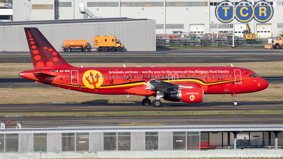 Brussels Airlines Airbus A320-214 (OO-SNA) | Photo 440365