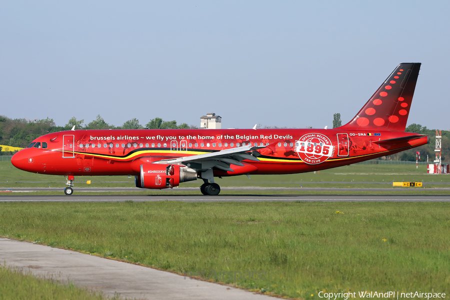 Brussels Airlines Airbus A320-214 (OO-SNA) | Photo 509159