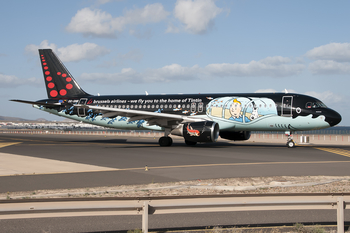 Brussels Airlines Airbus A320-214 (OO-SNB) at  Lanzarote - Arrecife, Spain