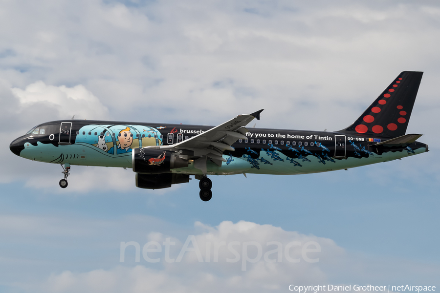 Brussels Airlines Airbus A320-214 (OO-SNB) | Photo 165843