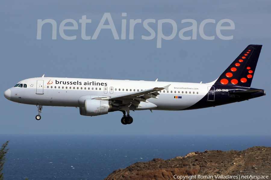 Brussels Airlines Airbus A320-214 (OO-SNB) | Photo 338591