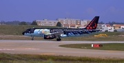 Brussels Airlines Airbus A320-214 (OO-SNB) at  Porto, Portugal