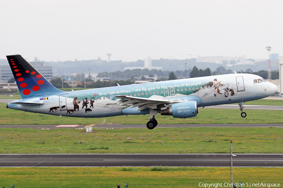 Brussels Airlines Airbus A320-214 (OO-SNE) | Photo 586013