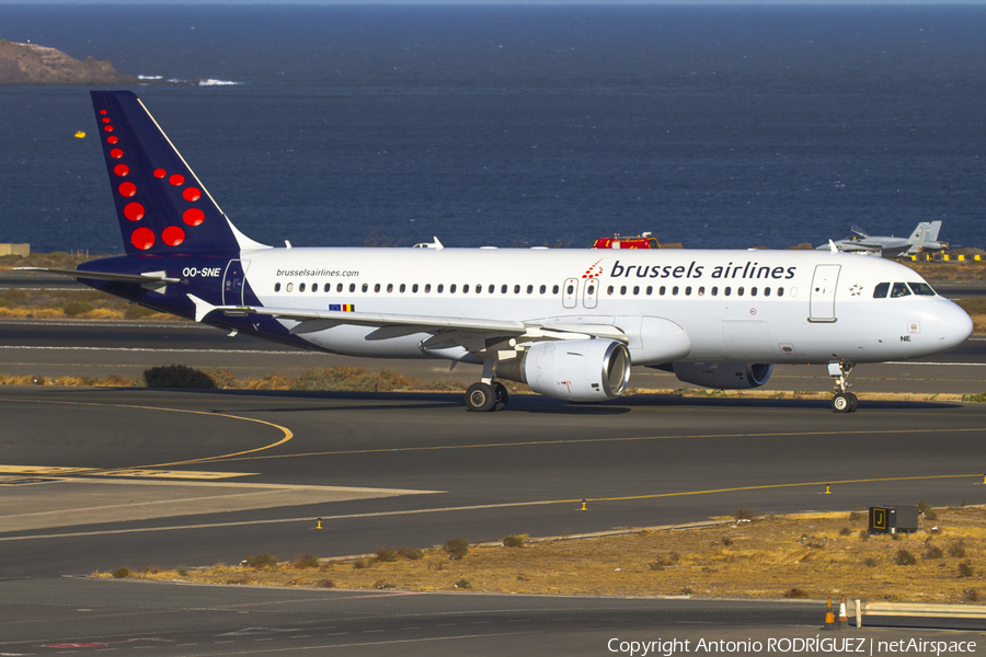 Brussels Airlines Airbus A320-214 (OO-SNE) | Photo 123124