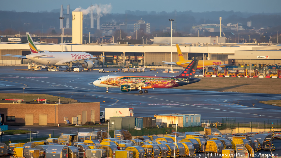 Brussels Airlines Airbus A320-214 (OO-SNF) | Photo 366122