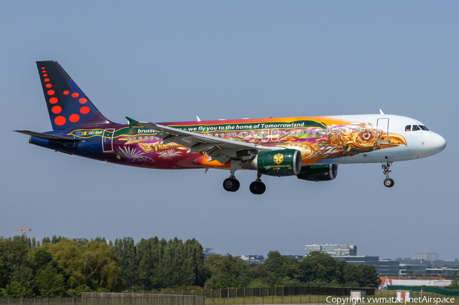 Brussels Airlines Airbus A320-214 (OO-SNF) | Photo 572847