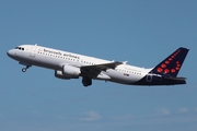 Brussels Airlines Airbus A320-214 (OO-SNG) at  Gran Canaria, Spain