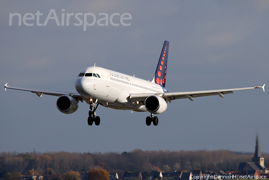 Brussels Airlines Airbus A320-214 (OO-SNH) | Photo 360706