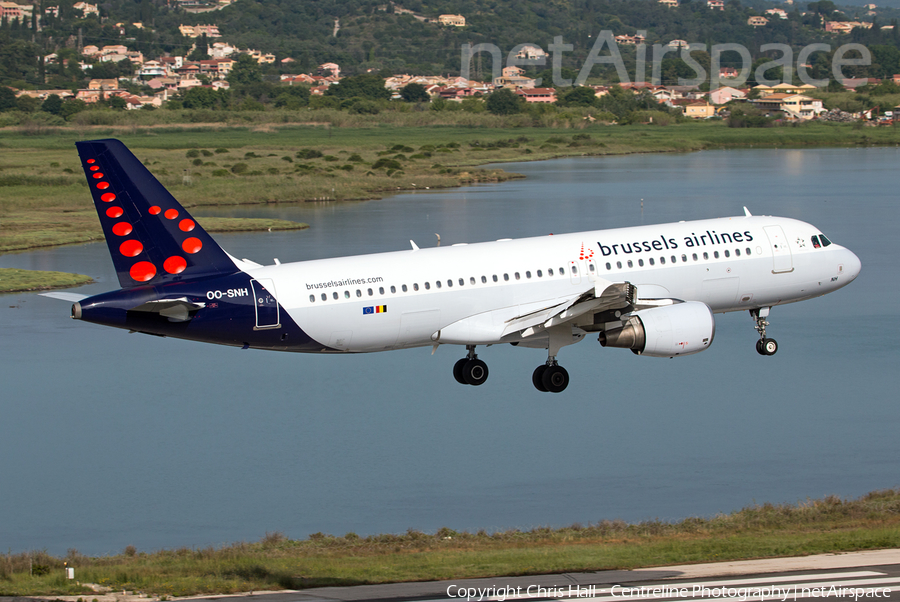 Brussels Airlines Airbus A320-214 (OO-SNH) | Photo 244891