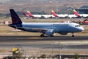 Brussels Airlines Airbus A320-214 (OO-SNH) at  Madrid - Barajas, Spain