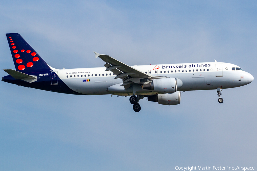 Brussels Airlines Airbus A320-214 (OO-SNJ) | Photo 344653