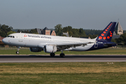 Brussels Airlines Airbus A320-214 (OO-SNK) at  Brussels - International, Belgium