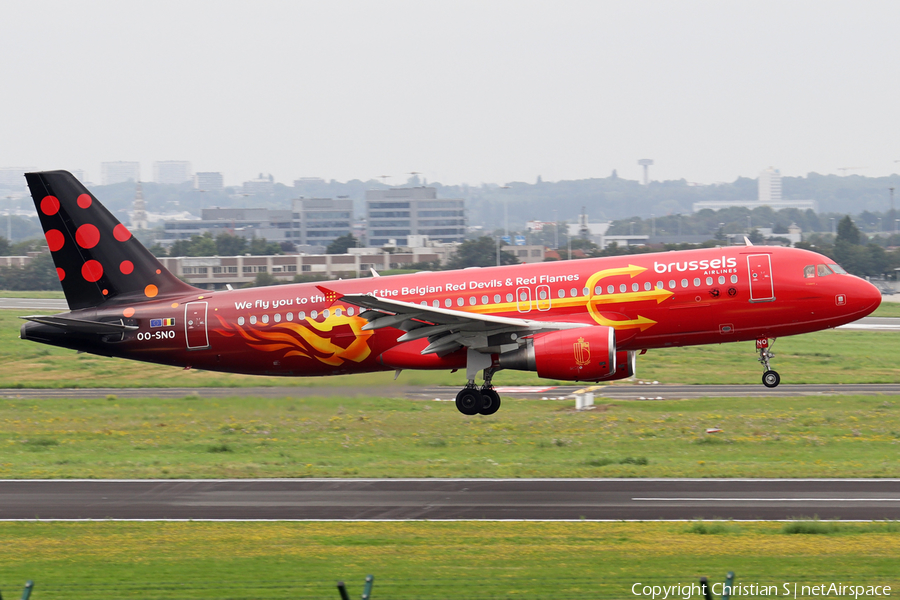 Brussels Airlines Airbus A320-214 (OO-SNO) | Photo 586014